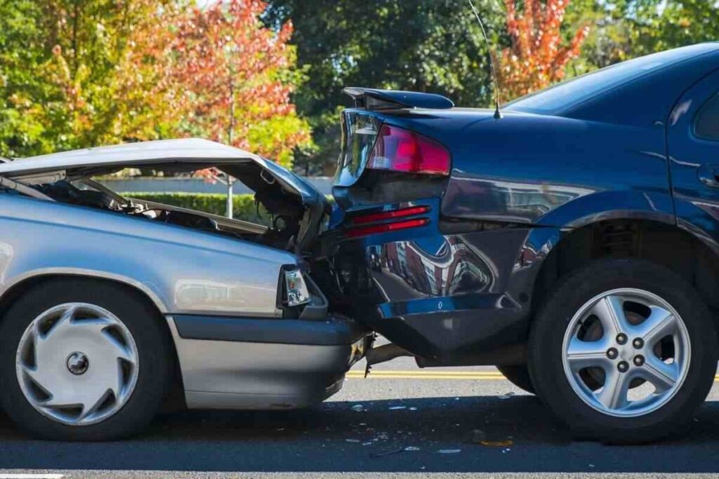 How a Fairfield Car Accident Lawyer Calculates Your Claim Value